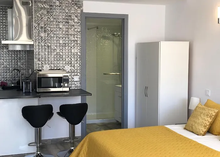 Da Rocha 7 - 613 Tarik - A *